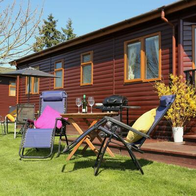 Self catering lodge holidays 5 star 