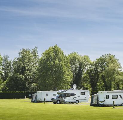 5 star caravan park with fishing Herefordshire